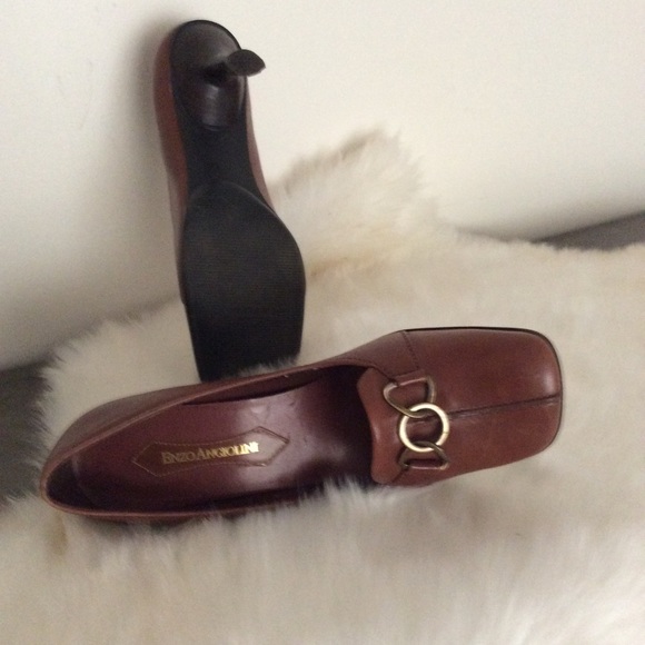 Pump - Picture 2 of 3